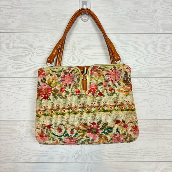 Vintage Floral Needlepoint Tapestry Purse Handbag - Picture 1 of 14